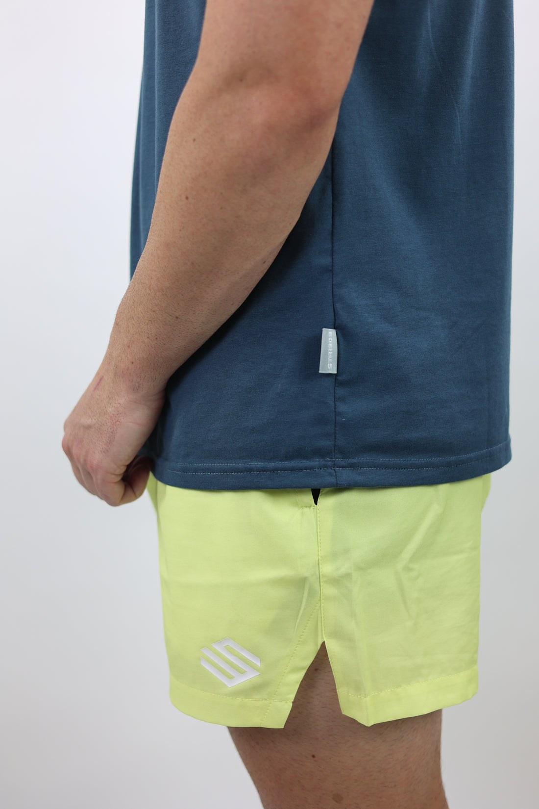 Distance Shorts - Lemon